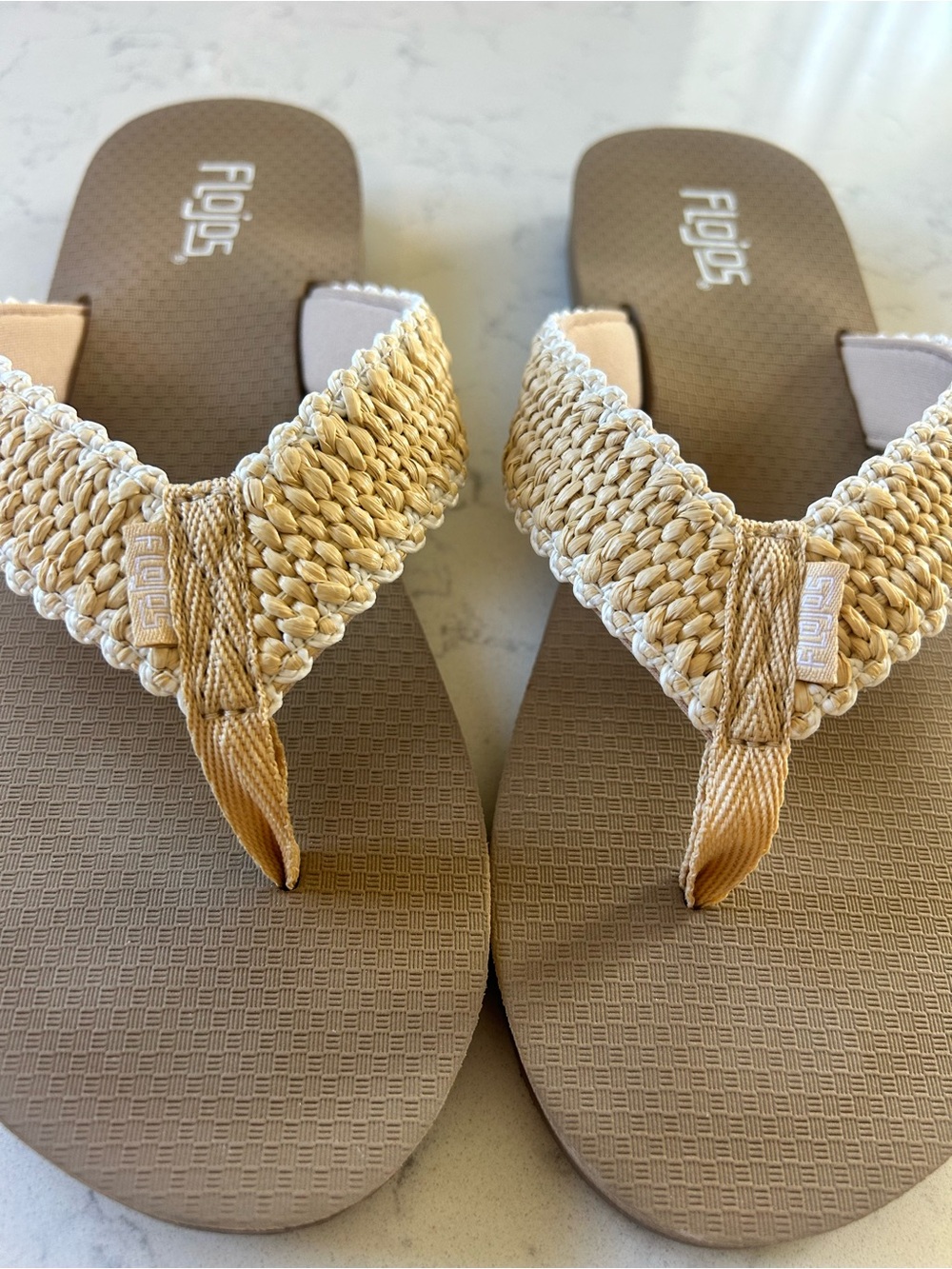 LIKE NEW Flojos Boho Beachy Tan Flip Flops With Woven Braided Jute Straps - Picture 13 of 16